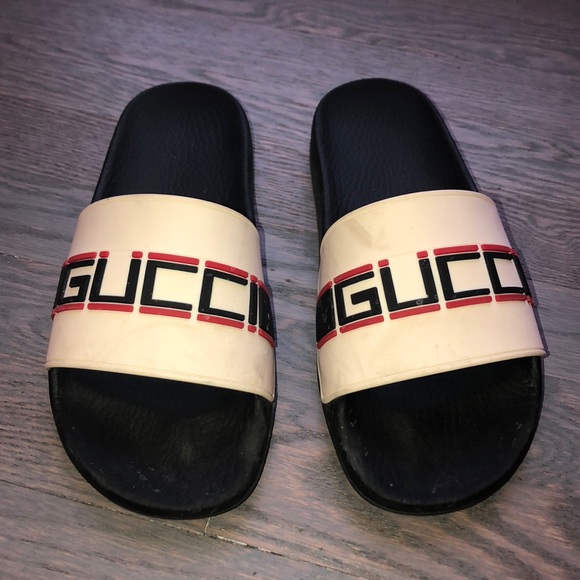 gucci stripe slides